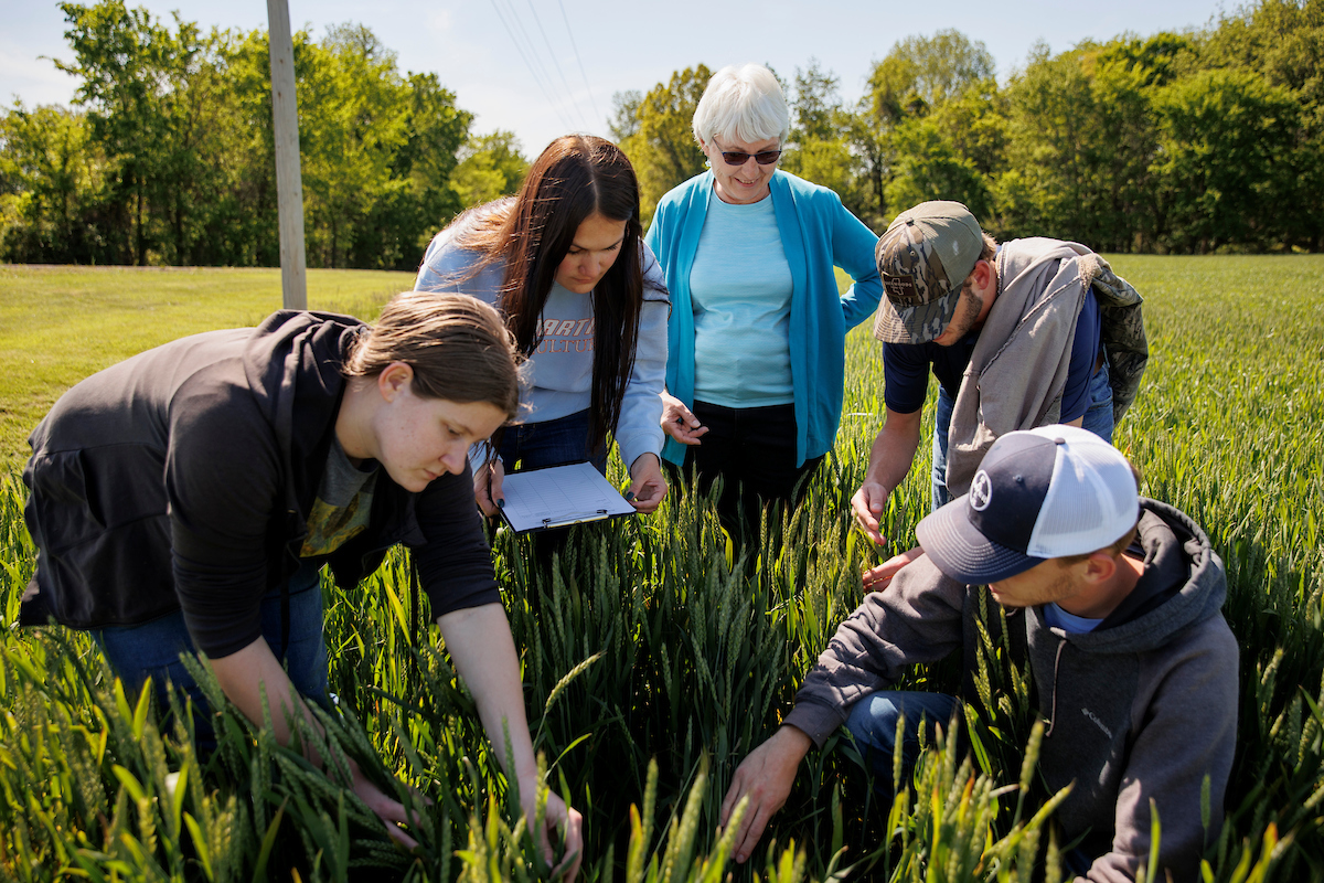Image 04252023_Plant&SoilScienceClass003.JPG